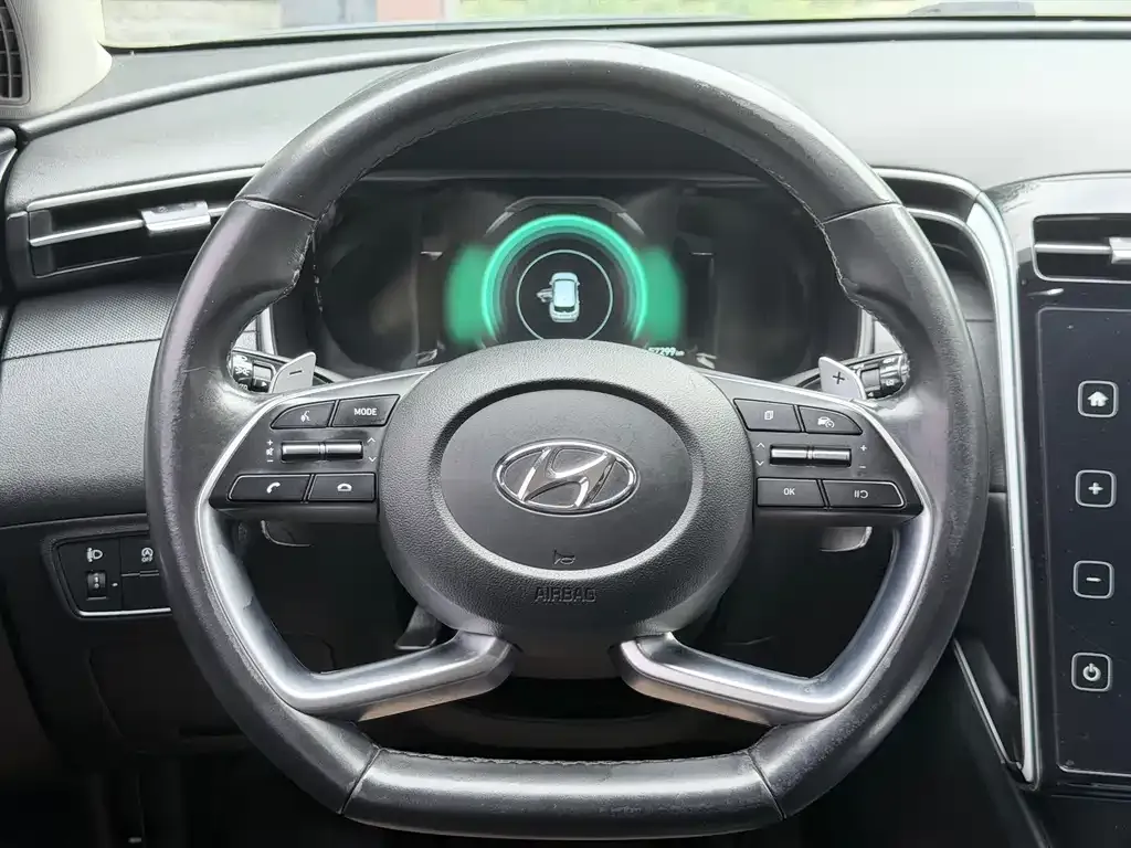 Hyundai Tucson — фото 9