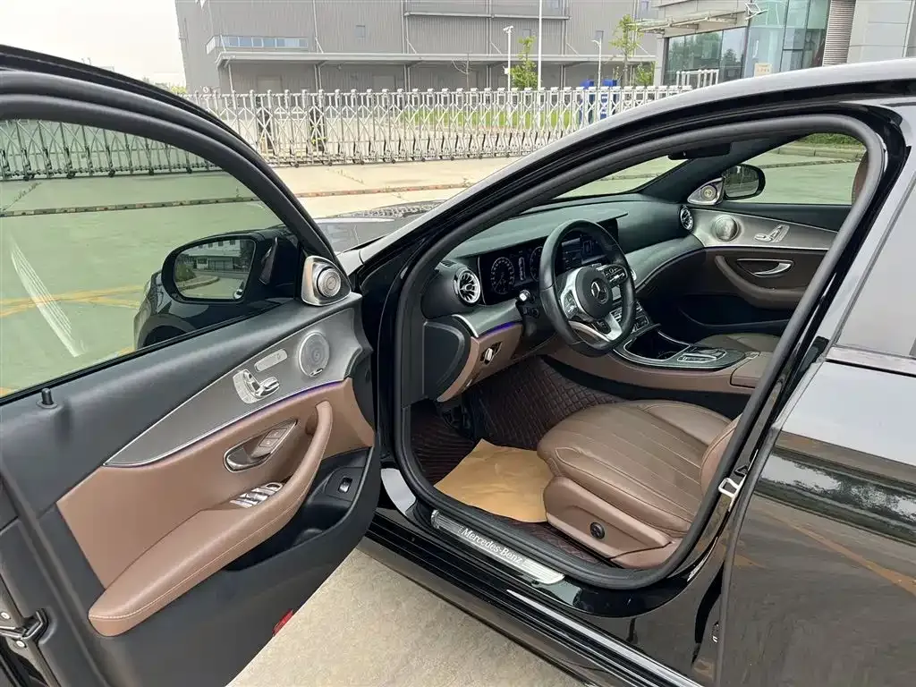 Mercedes-Benz E-Class (Import) 2021 из CN, фото 4