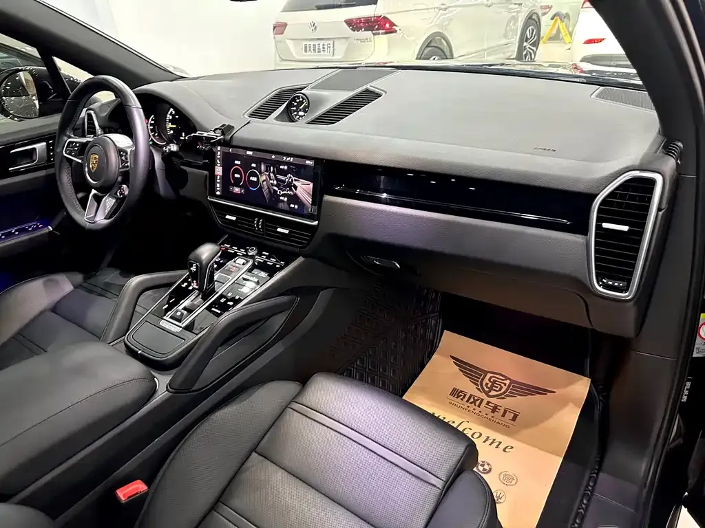 Porsche Cayenne Hybrid 2021 из CN, фото 7