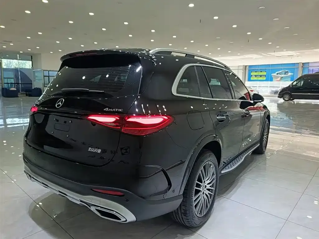 Mercedes-Benz GLC — фото 10