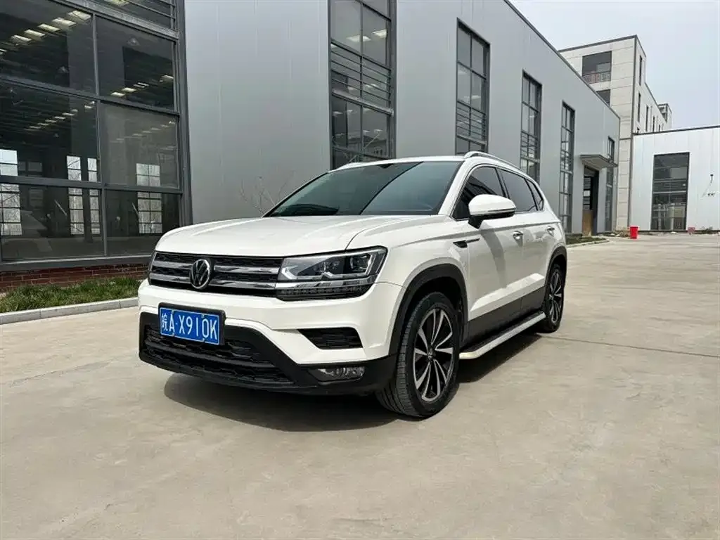 Volkswagen Tharu — фото 1