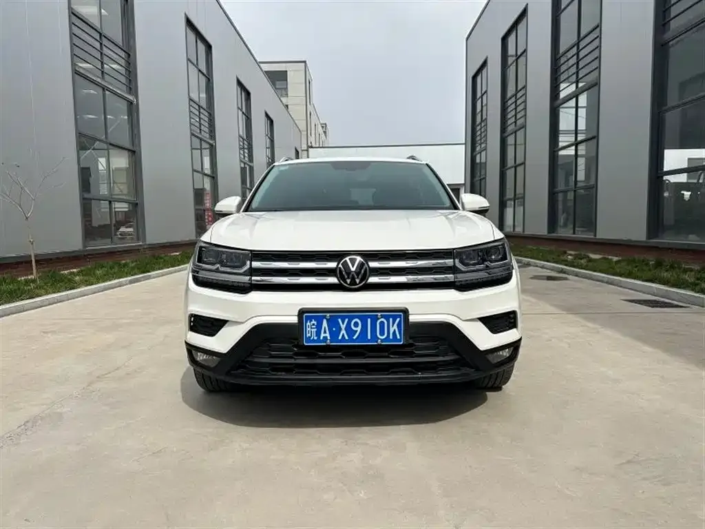 Volkswagen Tharu — фото 6