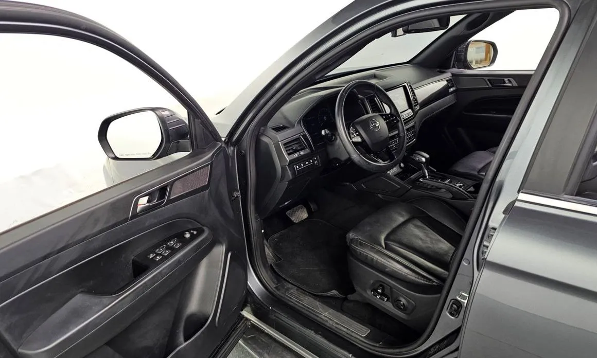 KG Mobility (Ssangyong) Rexton 2022 из KR, фото 5