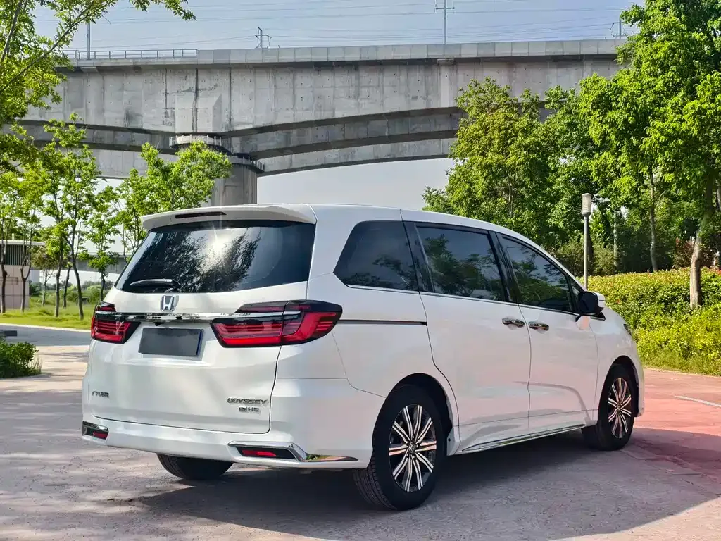 Honda Odyssey 2024 из CN, фото 6