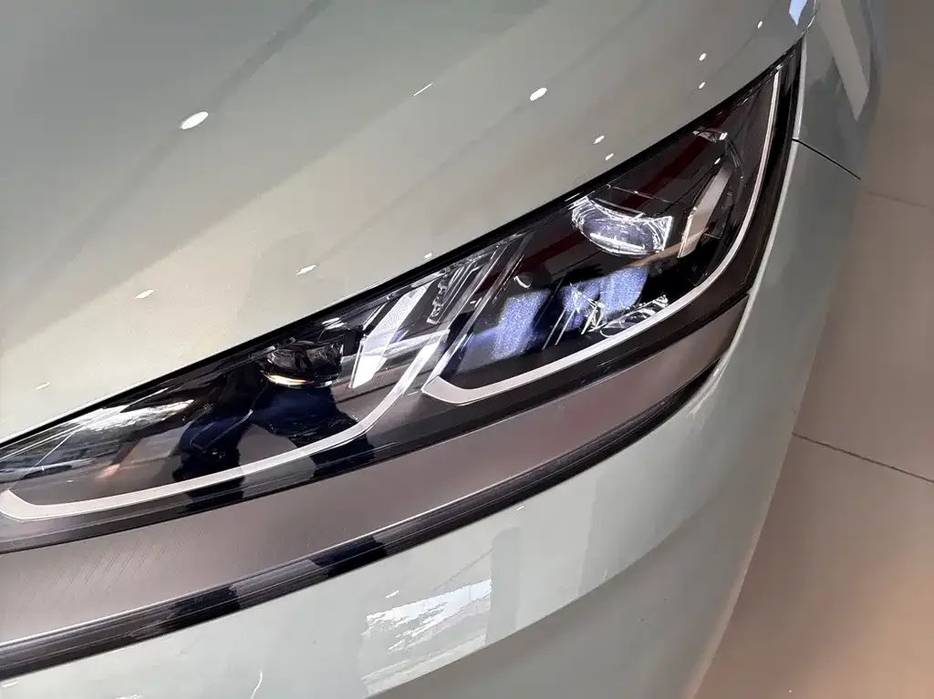 BYD Qin L — фото 6