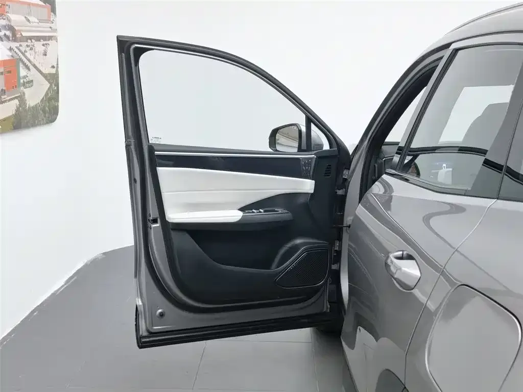 Geely Galaxy L7 2023 из CN, фото 5