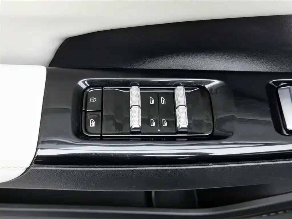 Geely Galaxy L7 2023 из CN, фото 7