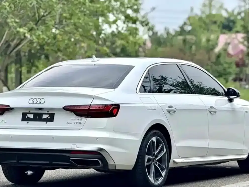 Audi A4L — фото 3