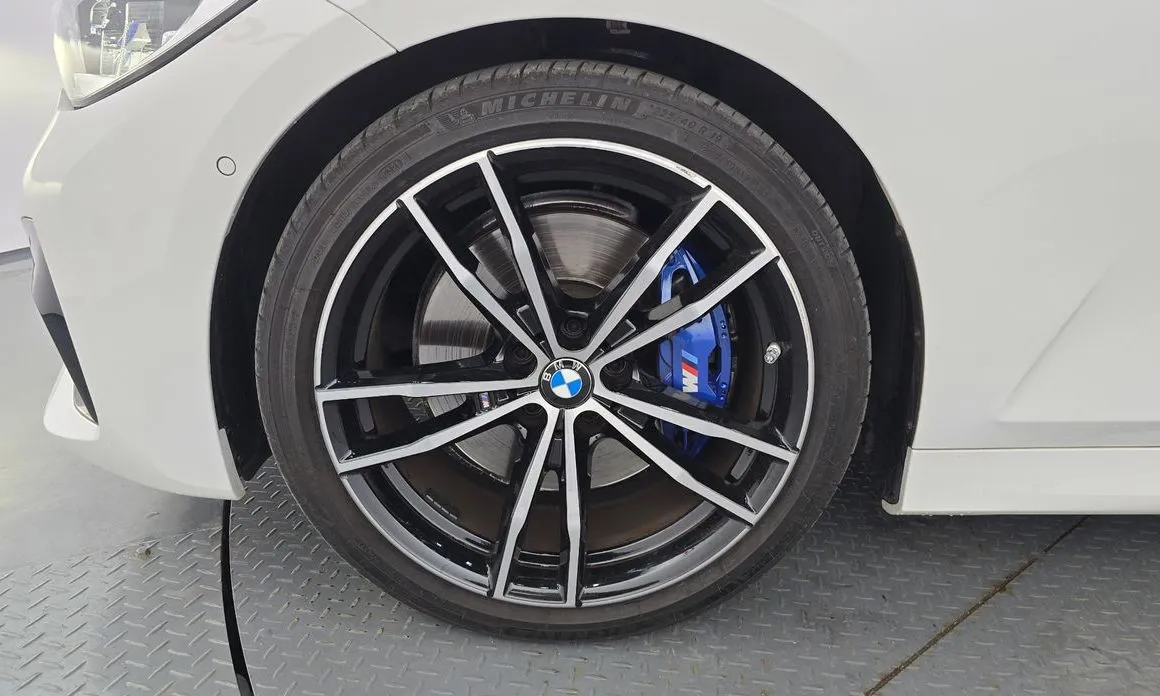 BMW 3-Series 2022 из KR, фото 9