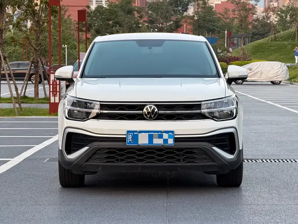 Volkswagen Tharu — фото 8