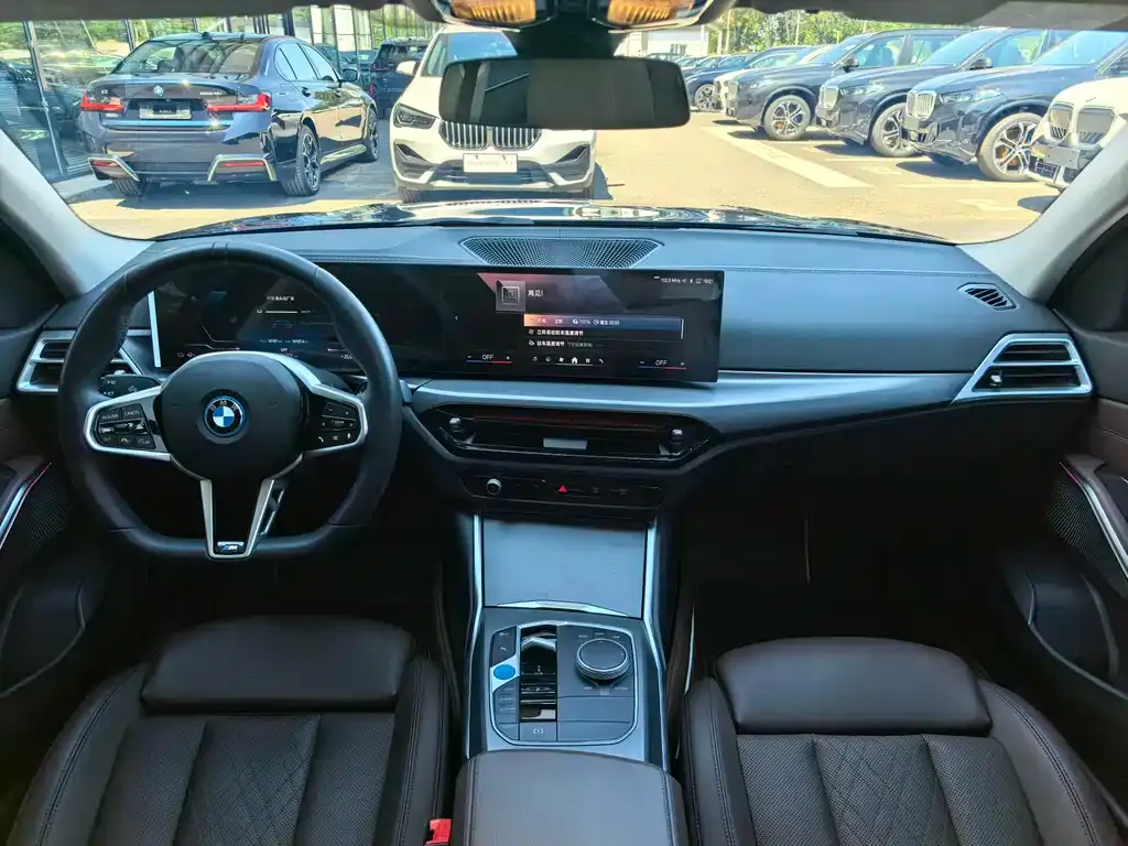 BMW i3 — фото 4