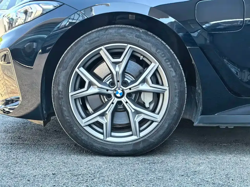 BMW i3 — фото 9