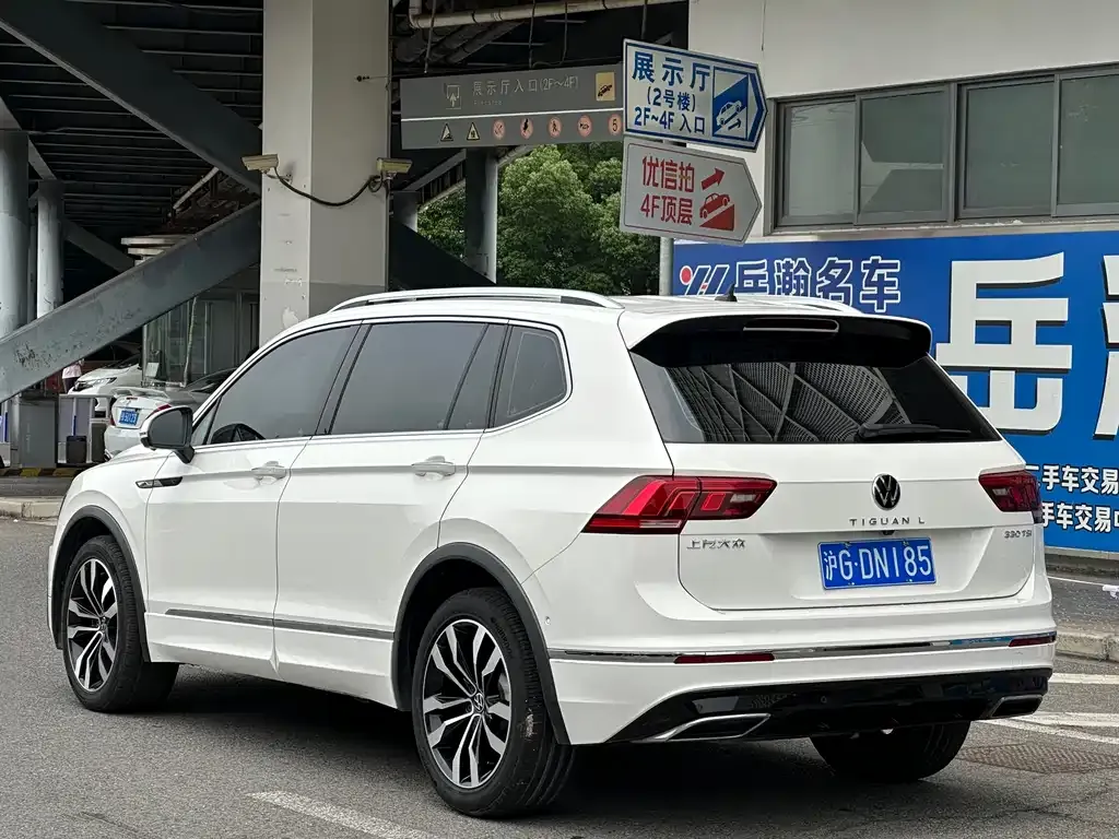 Volkswagen Tiguan L — фото 6