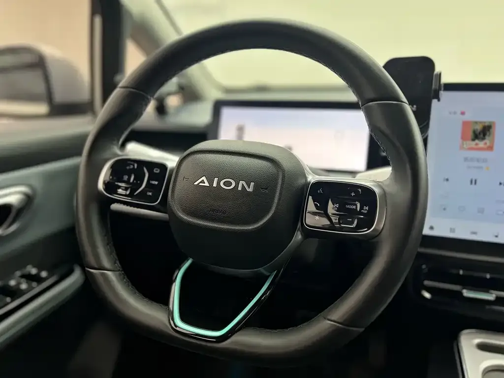 Aion Y — фото 4
