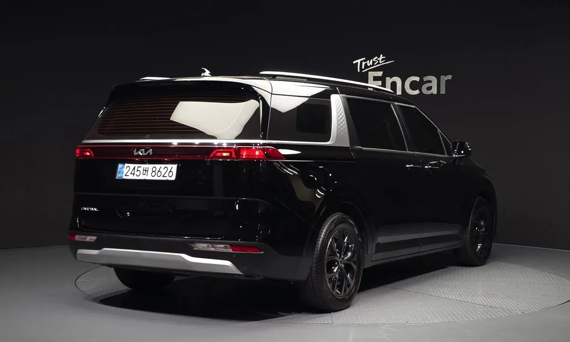 Kia Carnival 2023 из KR, фото 2