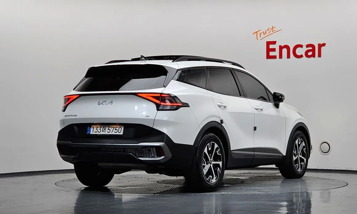 Kia Sportage — фото 7