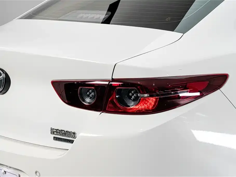 Mazda 3 Axela 2021 из CN, фото 6