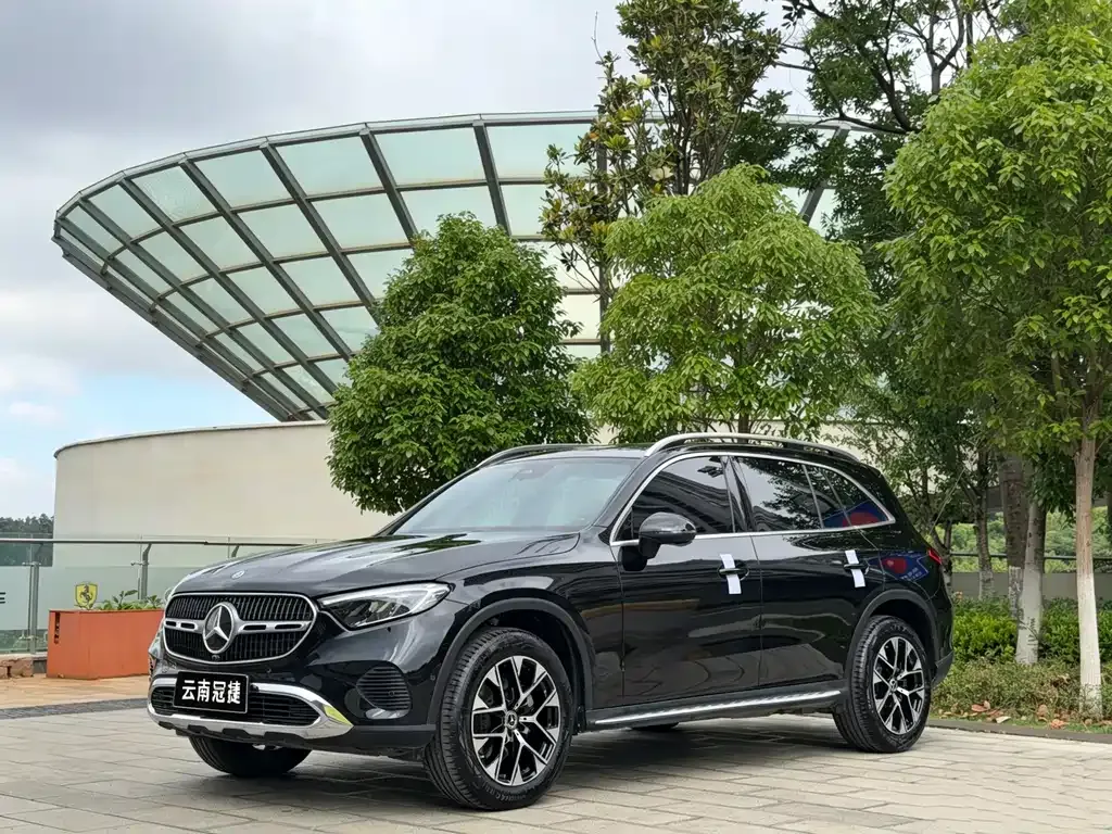 Mercedes-Benz GLC — фото 1