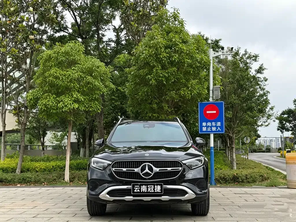 Mercedes-Benz GLC — фото 10
