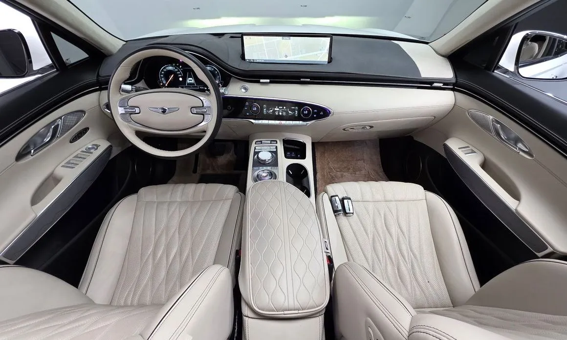 Genesis GV70 — фото 10