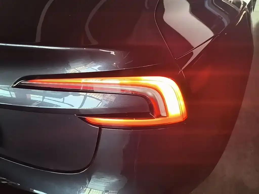 Tesla Model 3 2025 из CN, фото 8