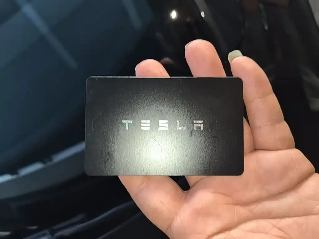 Tesla Model 3 2025 из CN, фото 2