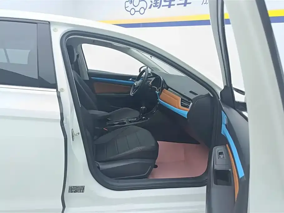 Volkswagen Bora 2022 из CN, фото 6