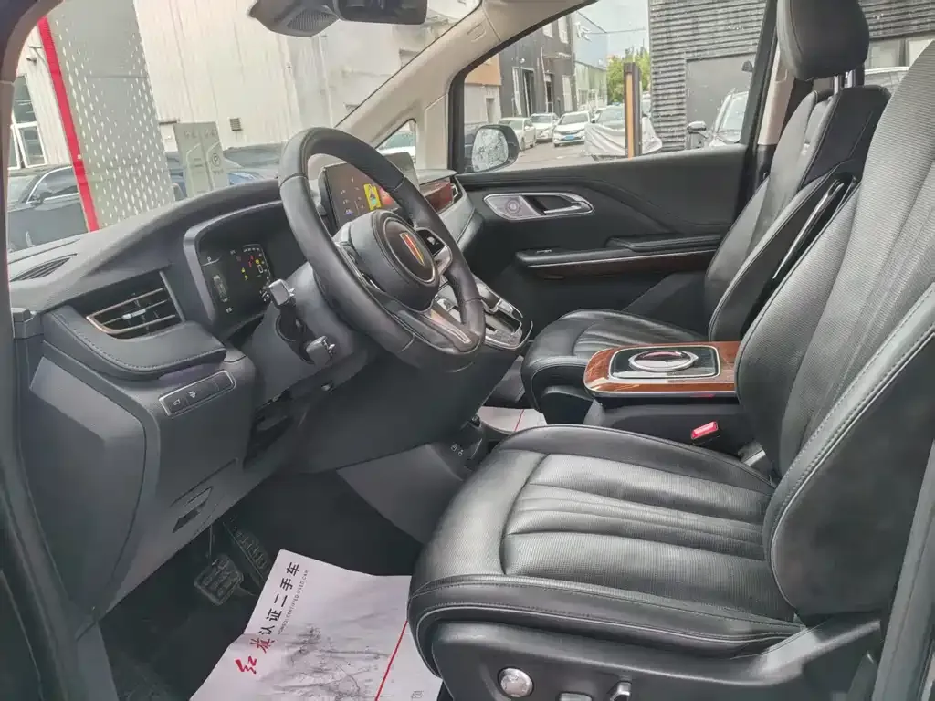 Hongqi HQ9 2023 из CN, фото 7