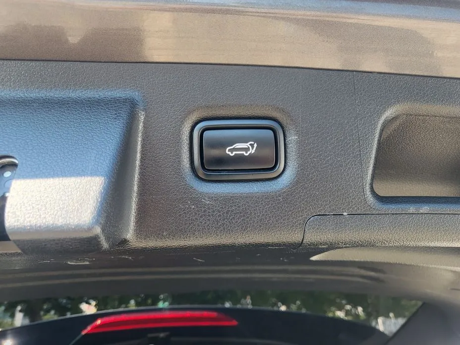 Hyundai Santafe 2023 из KR, фото 5