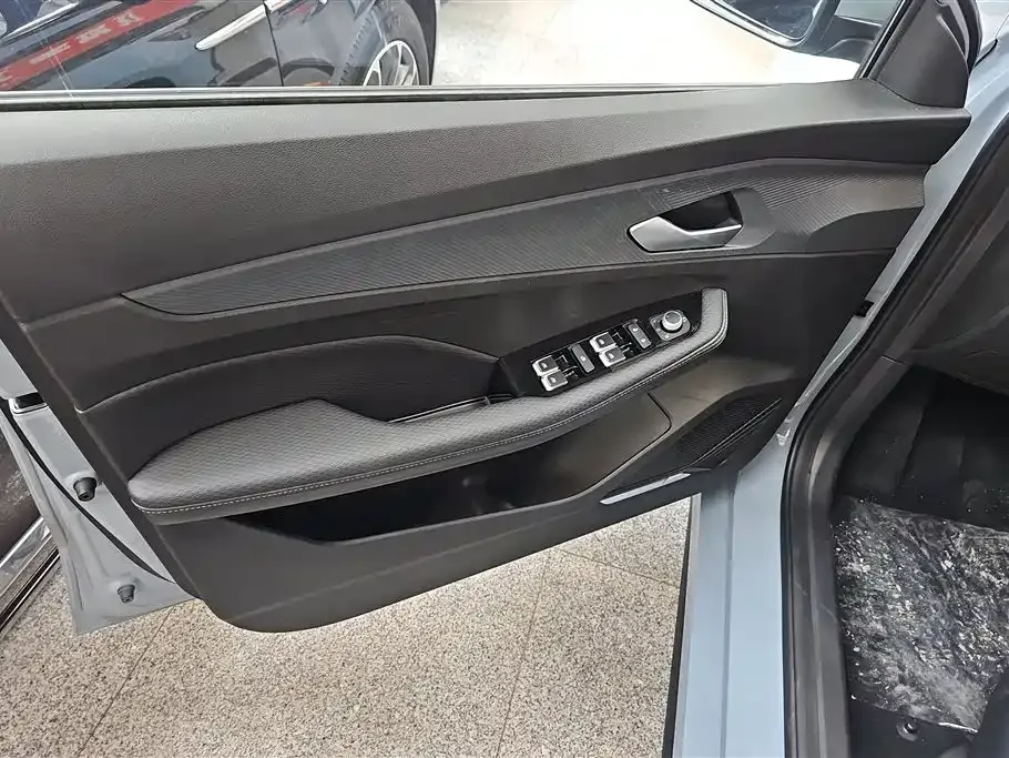Geely Binrui 2026 из CN, фото 8