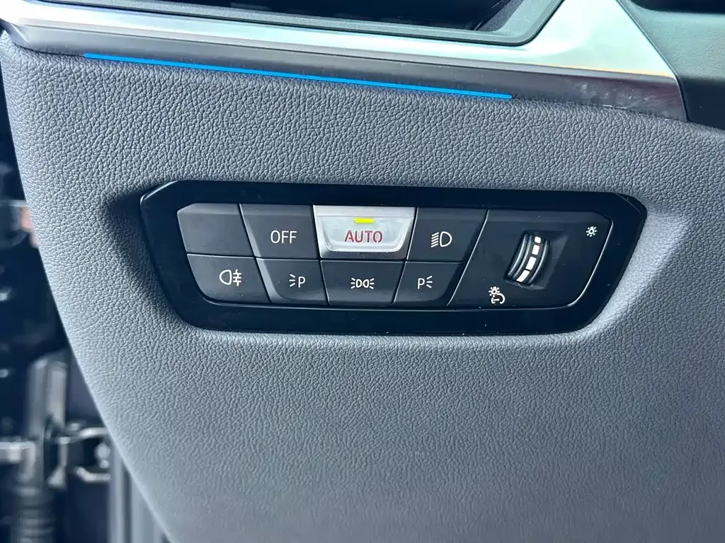 BMW 3 Series — фото 10