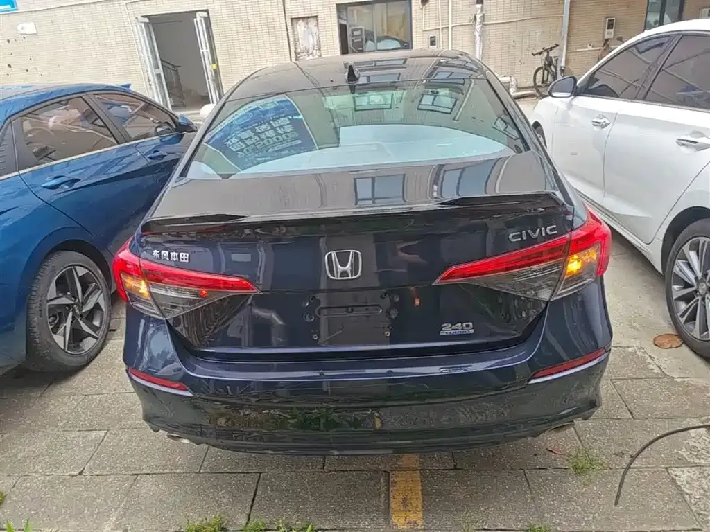 Honda Civic — фото 6