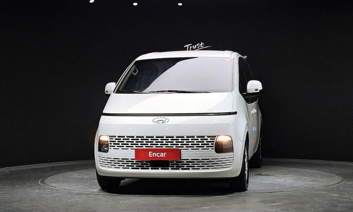 Hyundai Staria — фото 3