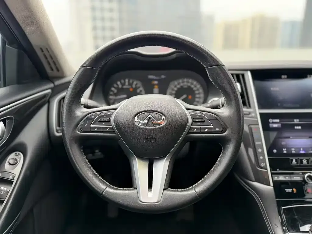 Infiniti Q50L 2023 из CN, фото 8