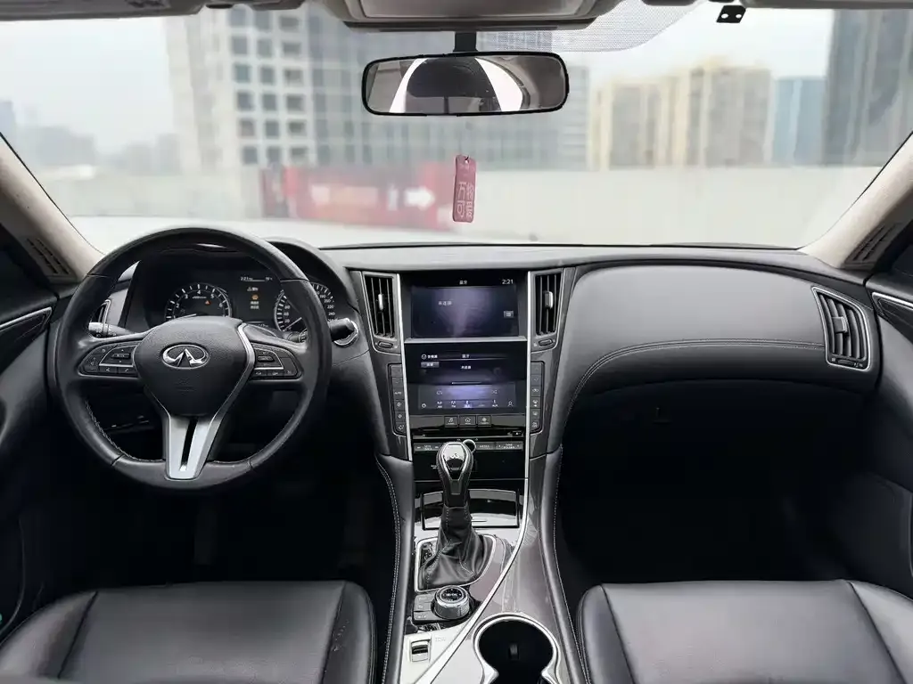 Infiniti Q50L 2023 из CN, фото 5