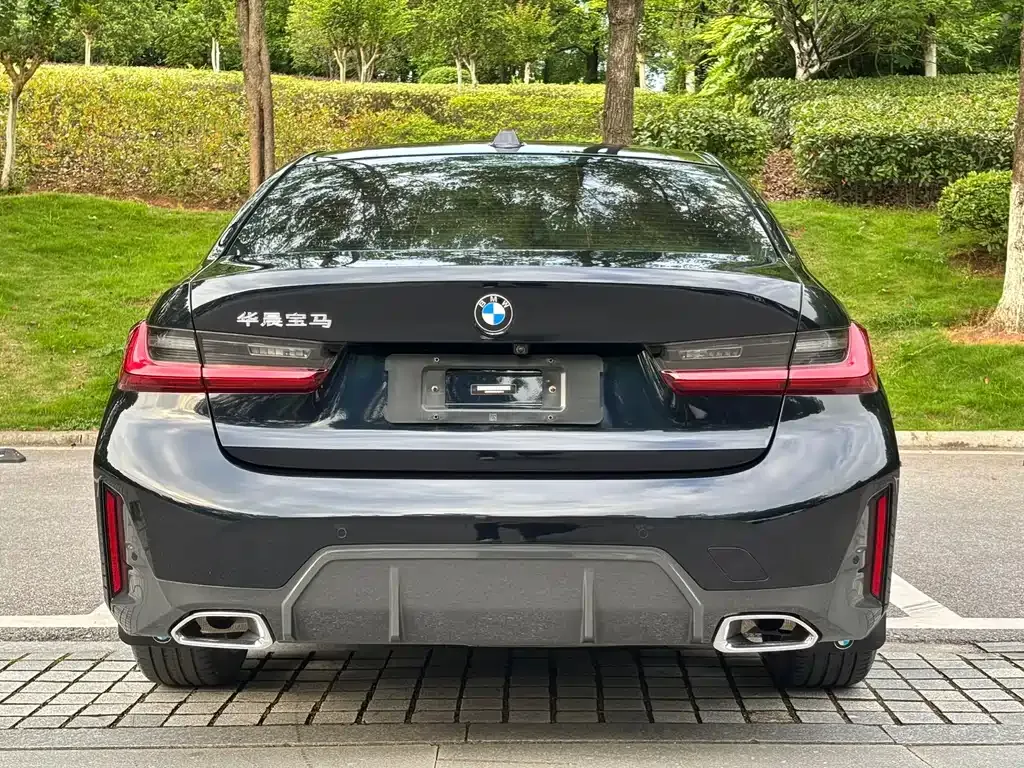 BMW 3 Series 2022 из CN, фото 10