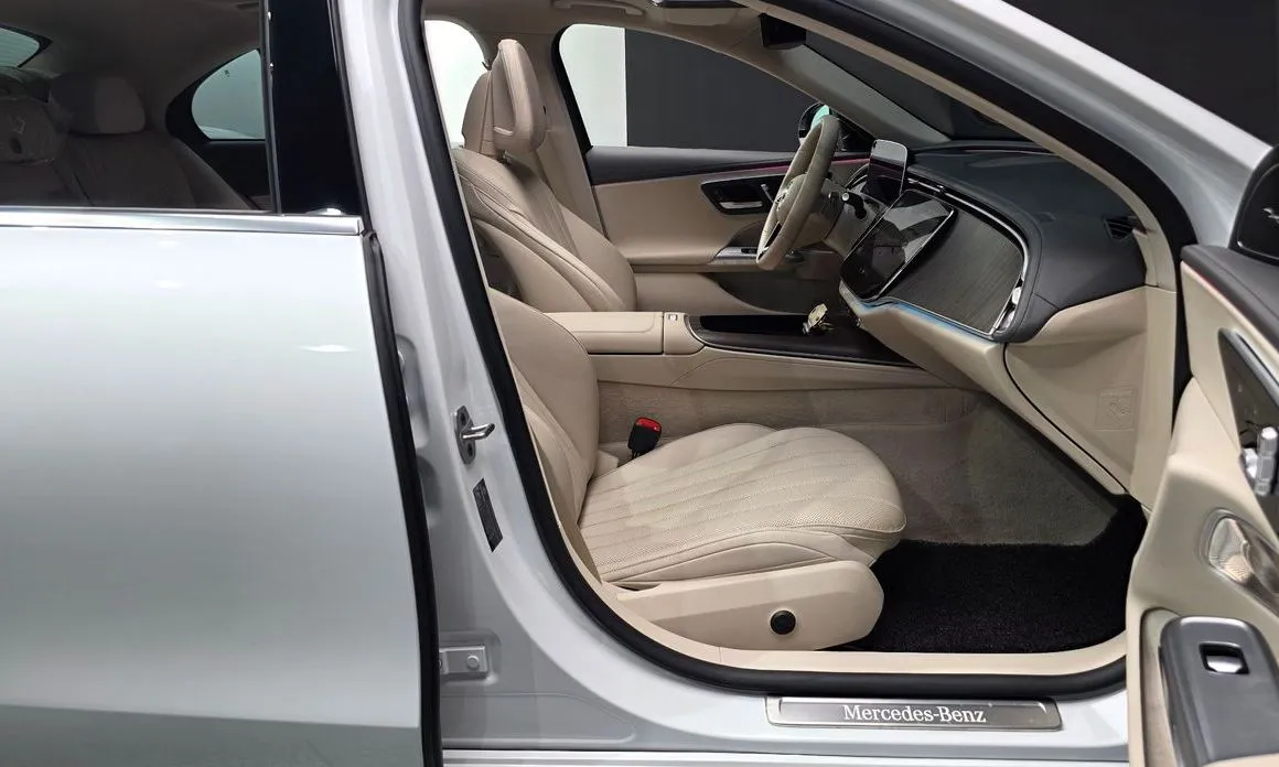 Mercedes-Benz E-Class 2024 из KR, фото 10