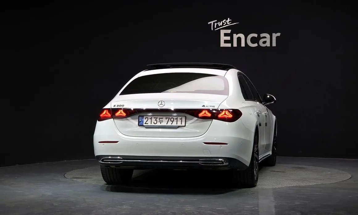 Mercedes-Benz E-Class 2024 из KR, фото 3