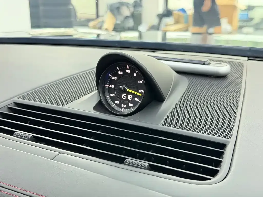 Porsche Panamera Hybrid 2021 из CN, фото 7