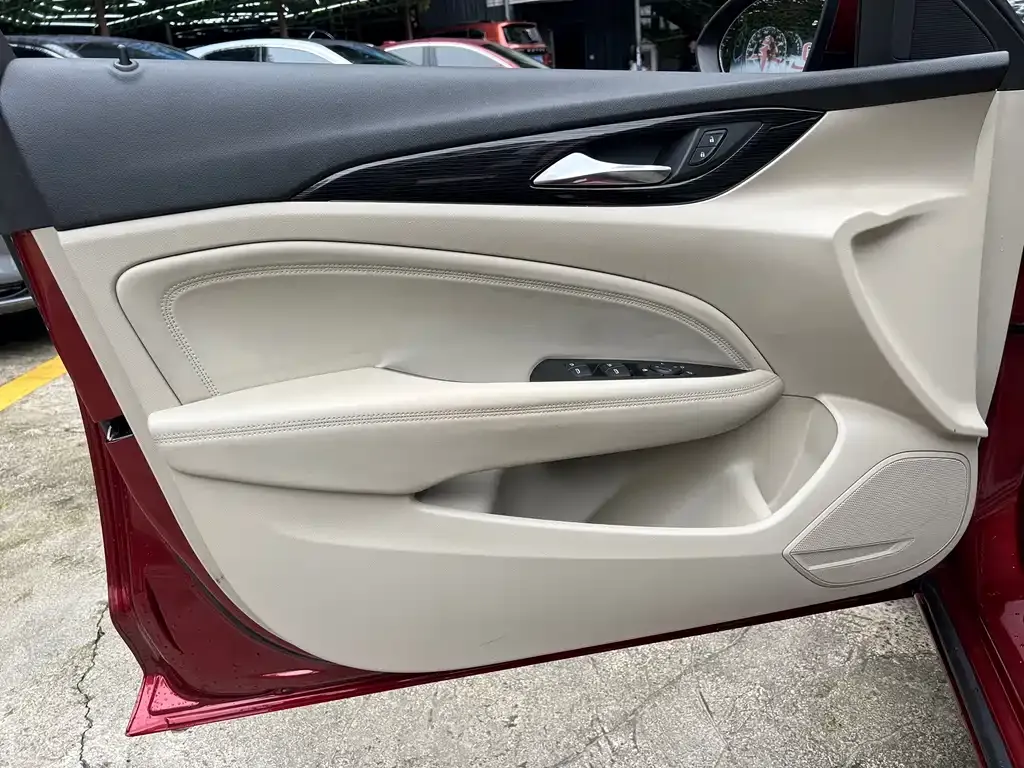 Buick Regal — фото 4
