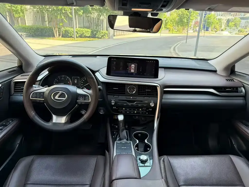 Lexus RX — фото 2