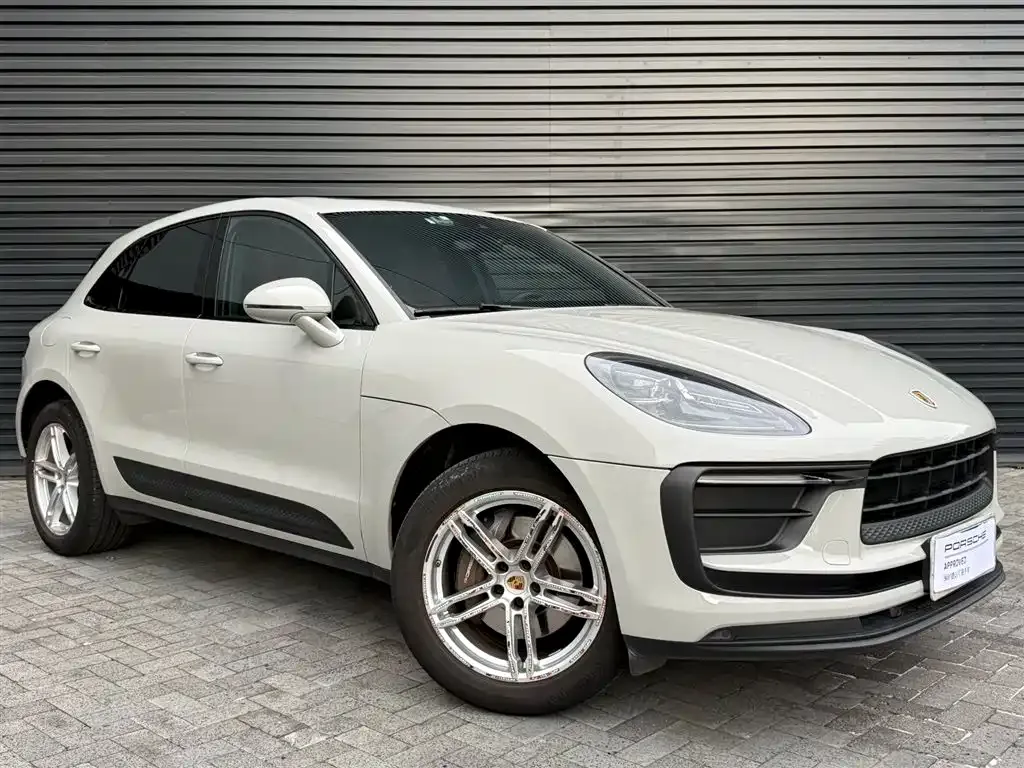 Porsche Macan — фото 9