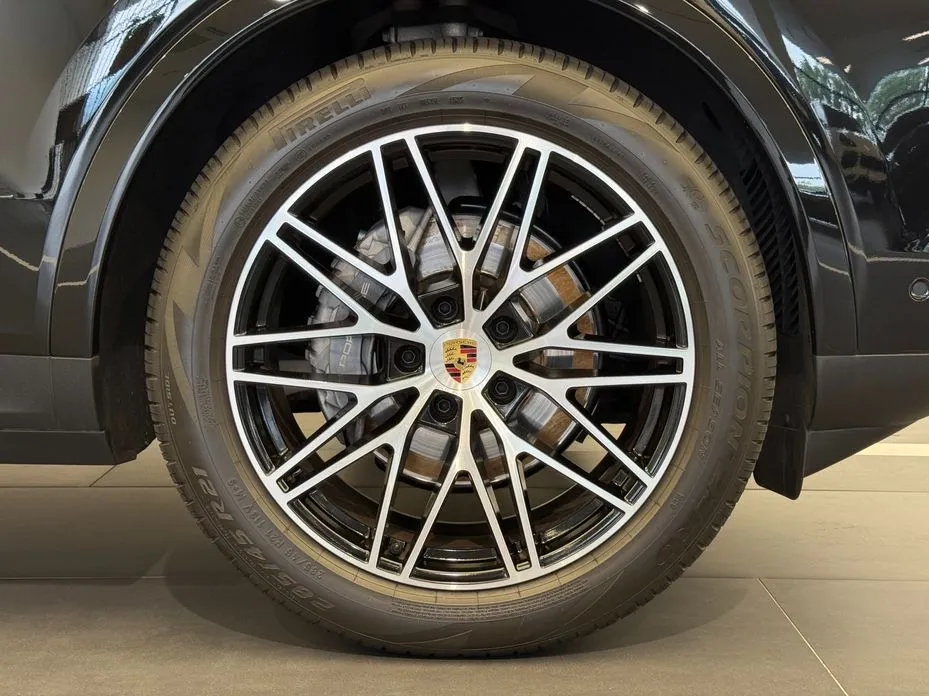 Porsche Cayenne 2024 из KR, фото 10