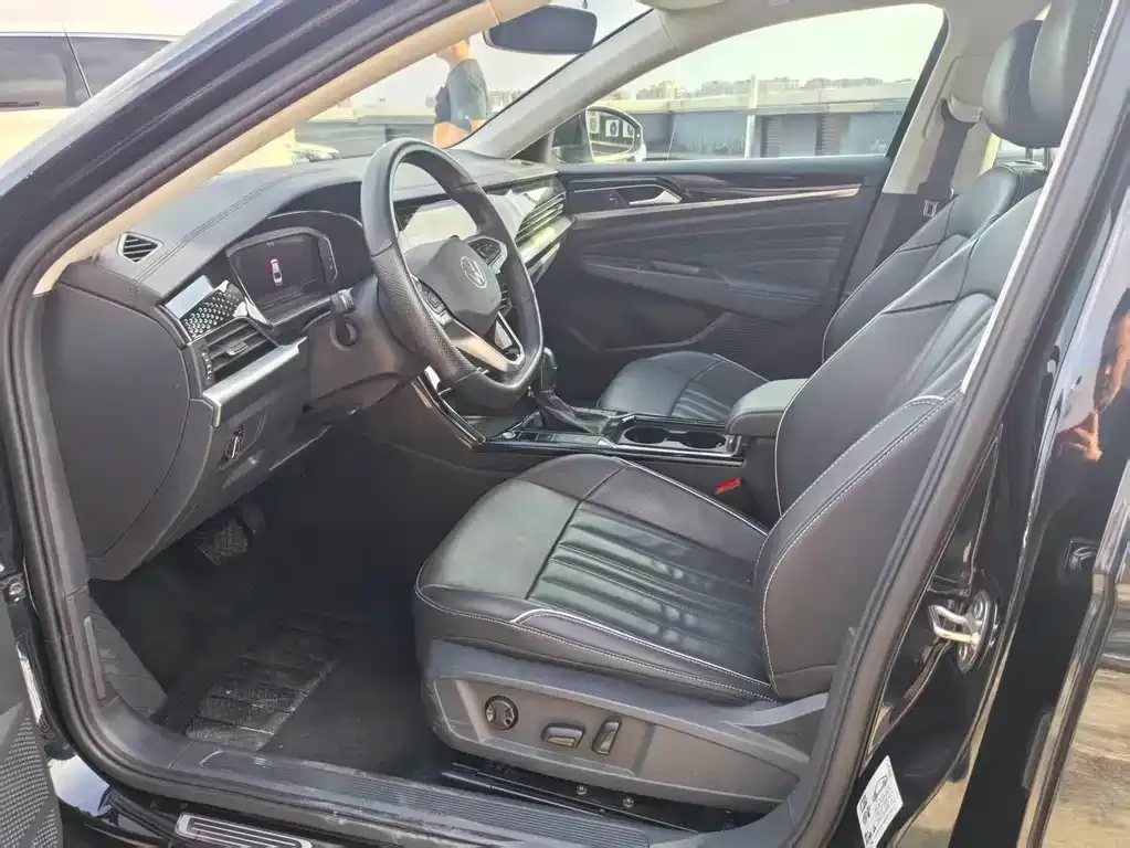Volkswagen Passat — фото 4