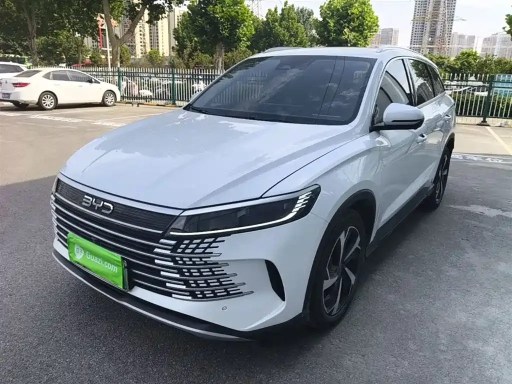 BYD Seal 05 DM-i — фото 5