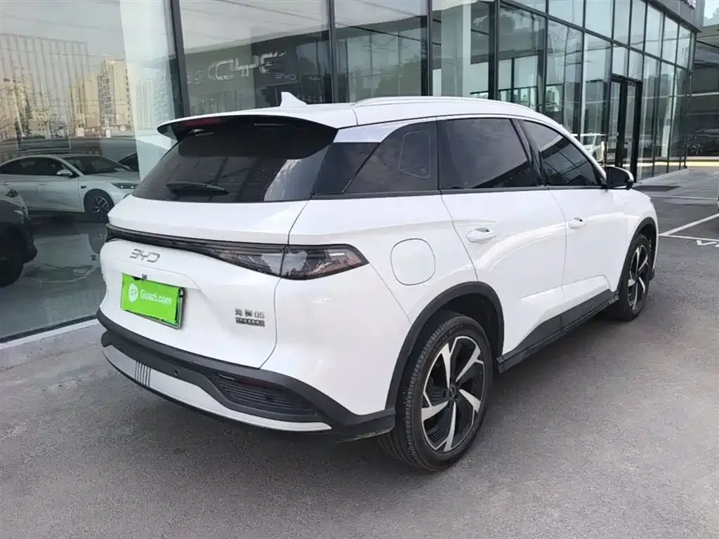 BYD Seal 05 DM-i — фото 10