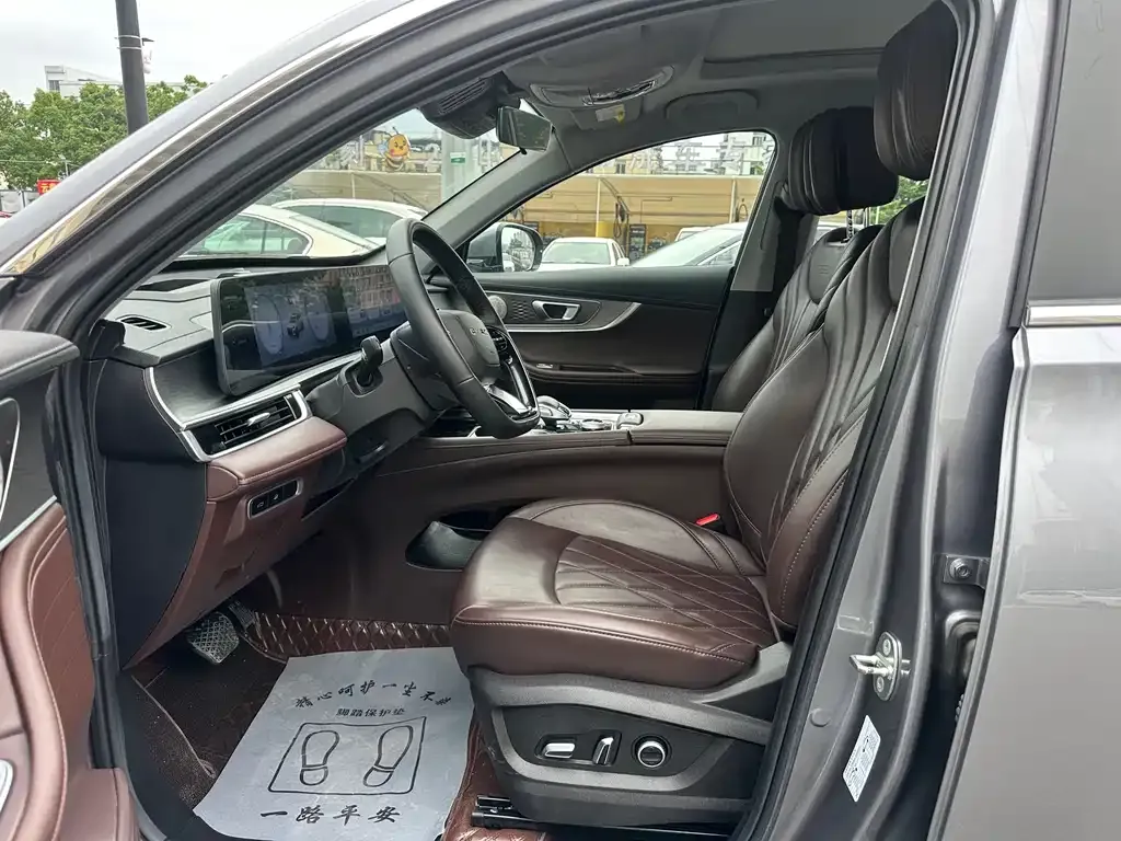 Chery Tiggo 8 PRO — фото 4