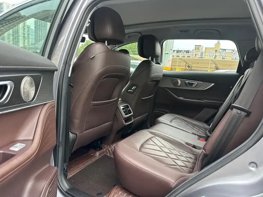 Chery Tiggo 8 PRO — фото 5