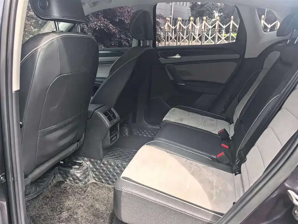Volkswagen Tayron X 2023 из CN, фото 6