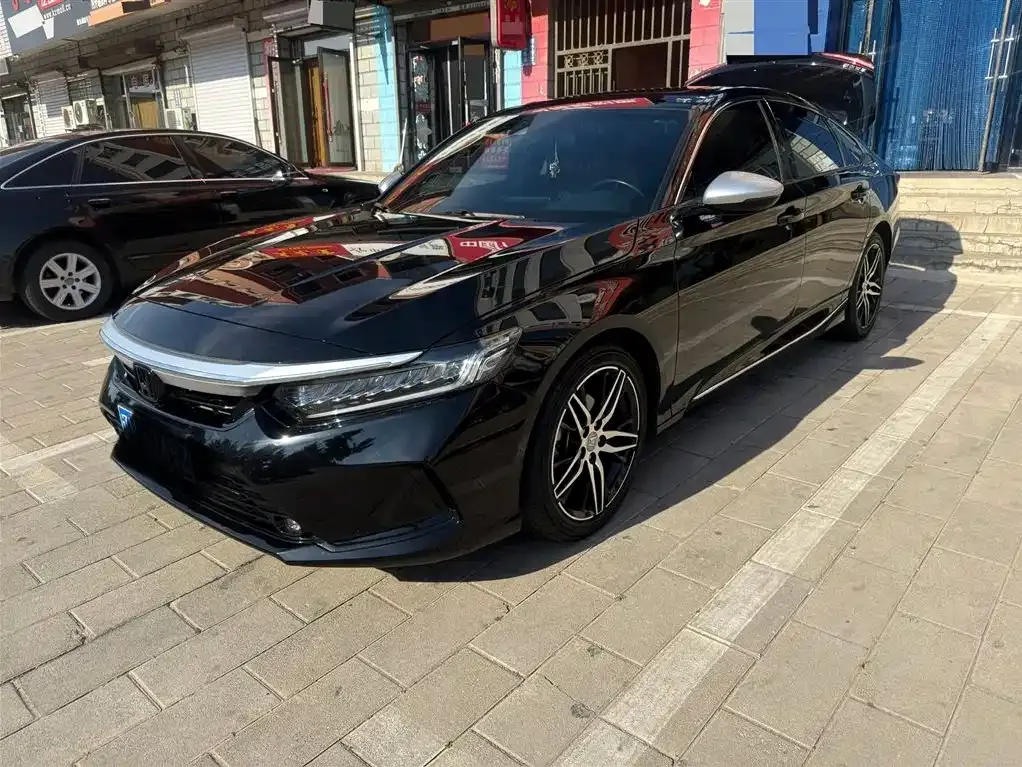 Honda Inspire — фото 1
